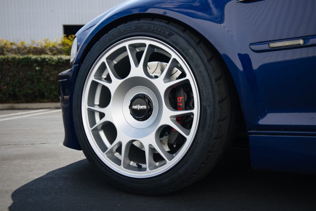 Rotiform диски R18 5x112