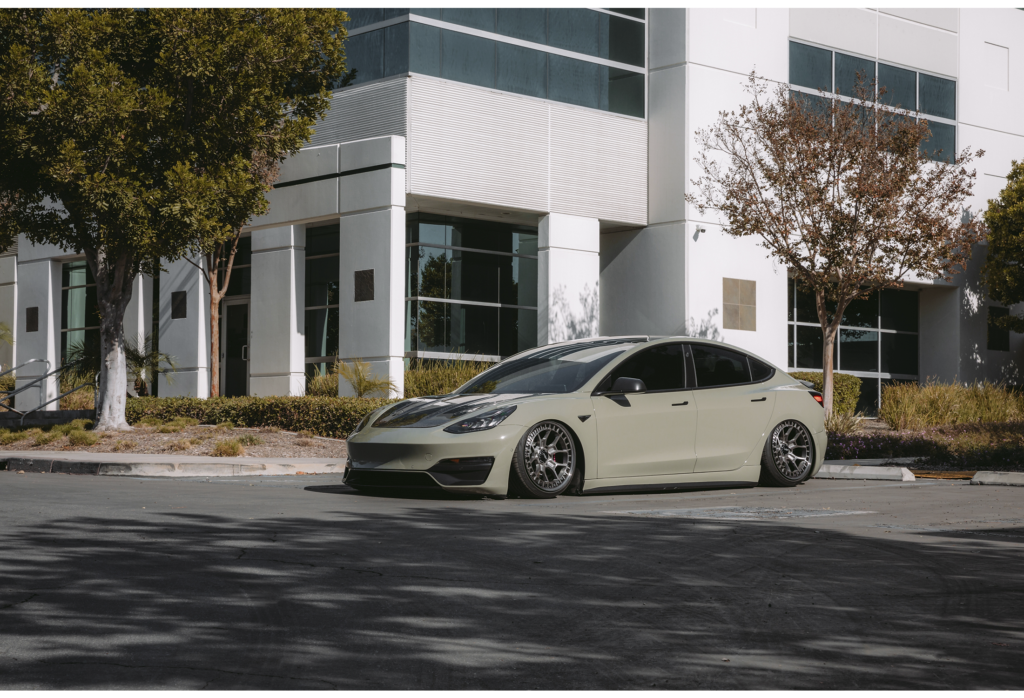 Rotiform Диски на Теслу